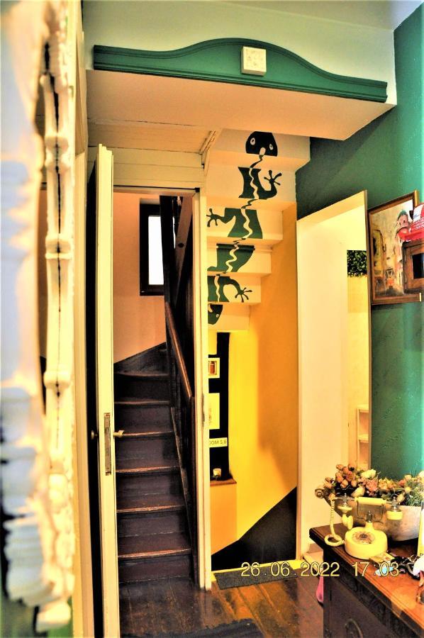 Social Guest House Sofia Exterior photo