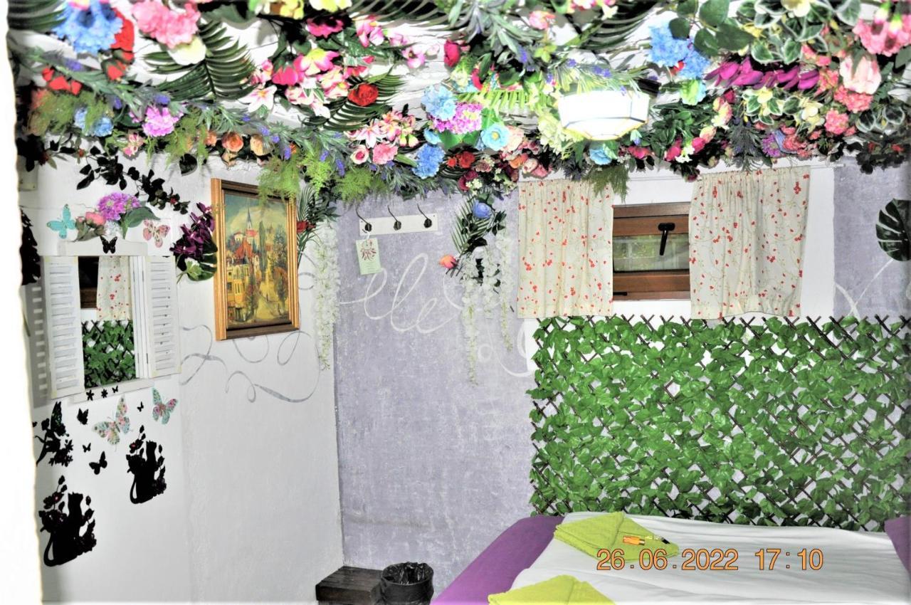 Social Guest House Sofia Exterior photo